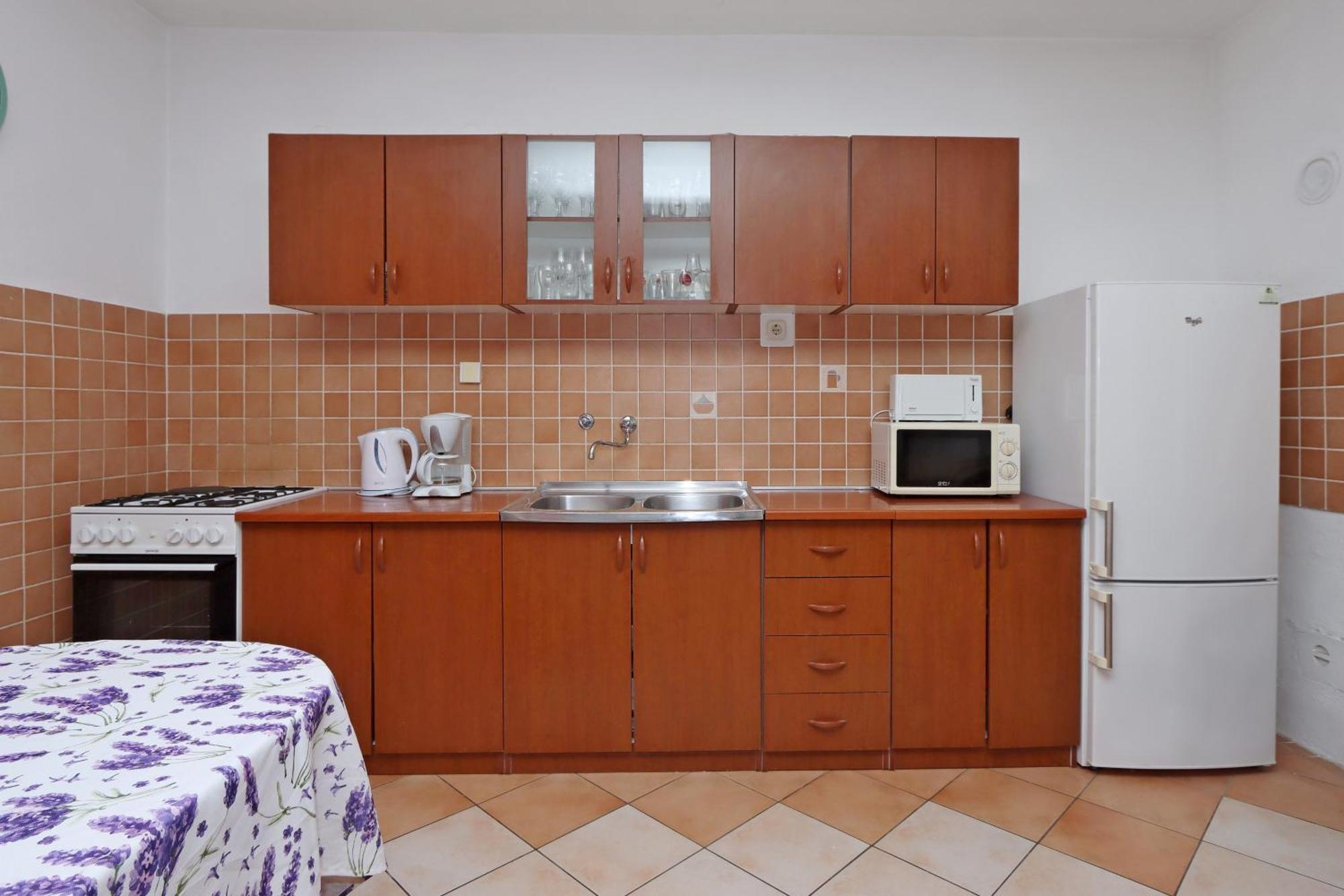 Apartments With A Parking Space Senj - 5571 الغرفة الصورة