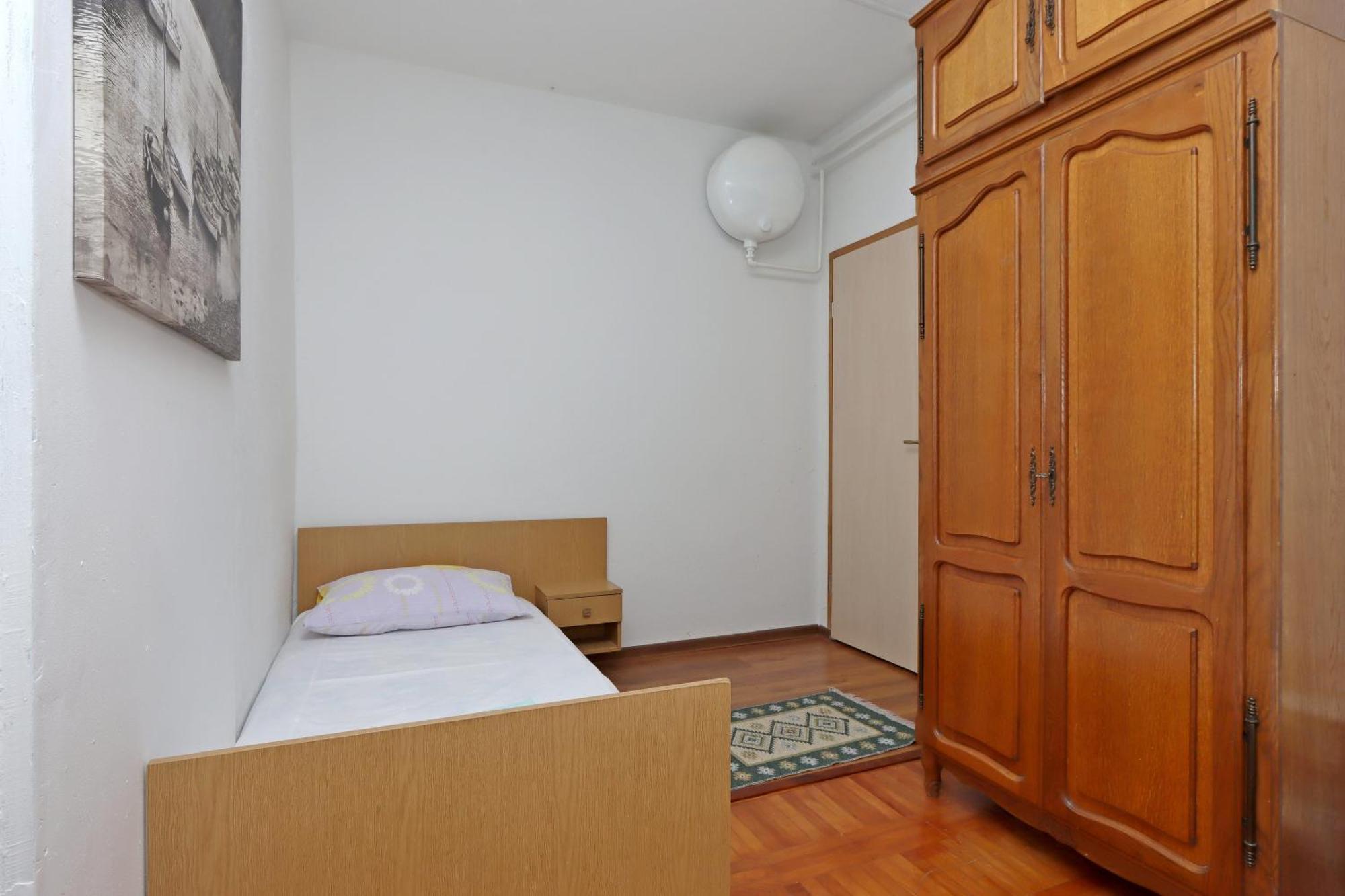 Apartments With A Parking Space Senj - 5571 الغرفة الصورة