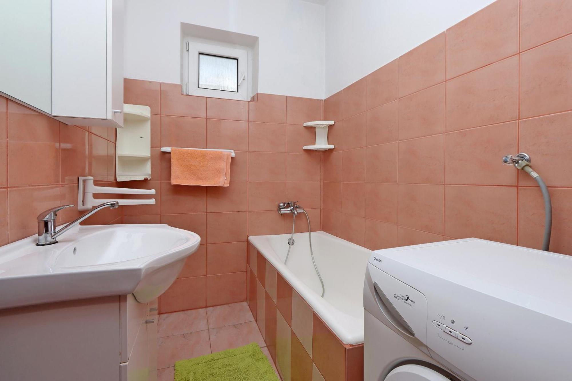 Apartments With A Parking Space Senj - 5571 المظهر الخارجي الصورة
